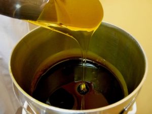 waxing-1247337_1920