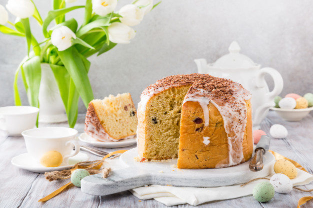 easter-orthodox-sweet-bread_80013-627 (1)